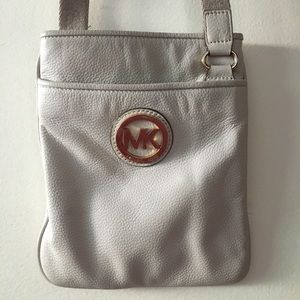 Michael Kors leather Crossbody Bag in Off wht